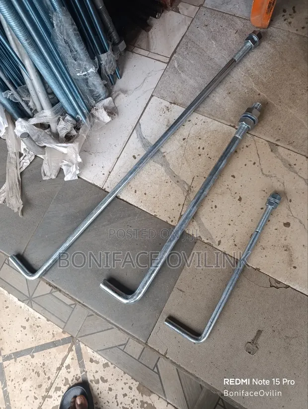 Galvanized L-Type Foundation Bolt M20x450mm - 1