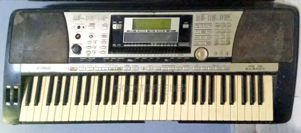 Yamaha PSR-740 Keyboard Mai Lantarki - 1