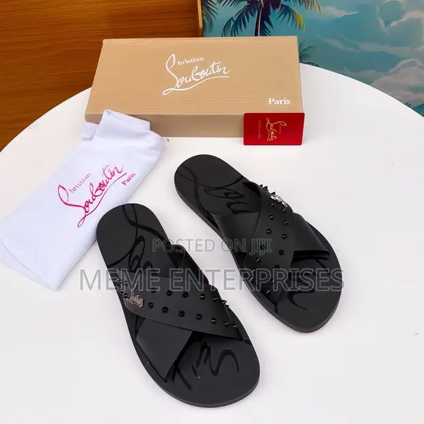Takalmi na Christian Louboutin Cross Palm - 1