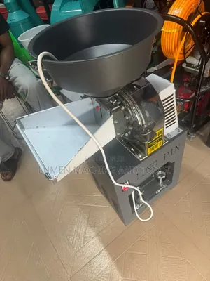 Jing Pin Bakin Karfe Mai Amfani Da Wutar Lantarki Don Nika Hatsin Jira / Disc Mill