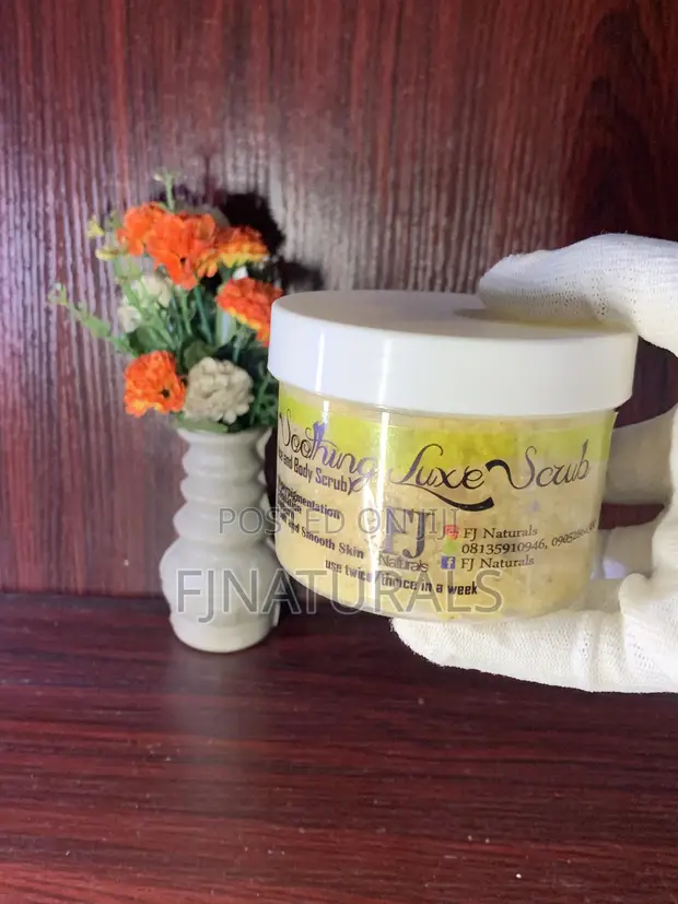 Soothing Luxe Scrub - 1