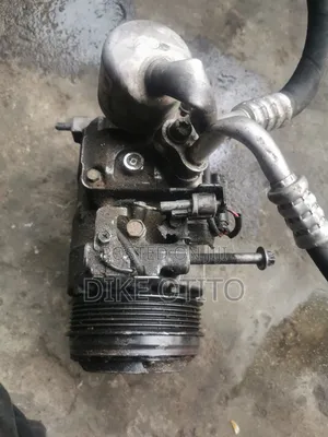 Mercedes-Benz AC Compressor na C300, GL450 (2010), GLK (2008)