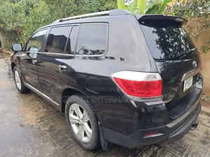 Toyota Highlander 2012 Baki Limited Edition