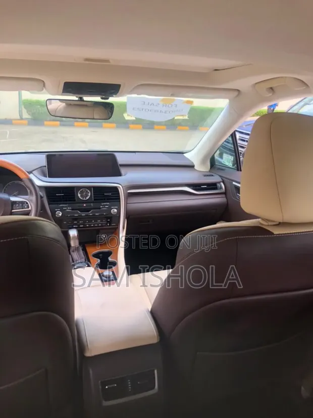 Lexus RX 2016 Silver - 1