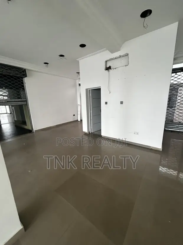 Office Space for Rent in Wuse 2, Ademola Adetokunbo Crescent - 1