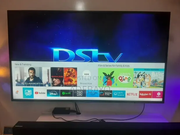 Used 43-inch Full HD Samsung Smart TV - 1