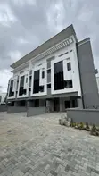 4-Bedroom Terrace Duplex don haya a Lekki Phase 1 - 5
