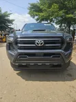 Toyota Tacoma 2025 Grey - 2