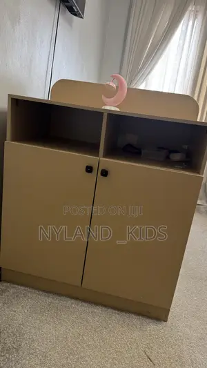 Home Interiors Baby/Toddler Crib da Mattress & Changing Table