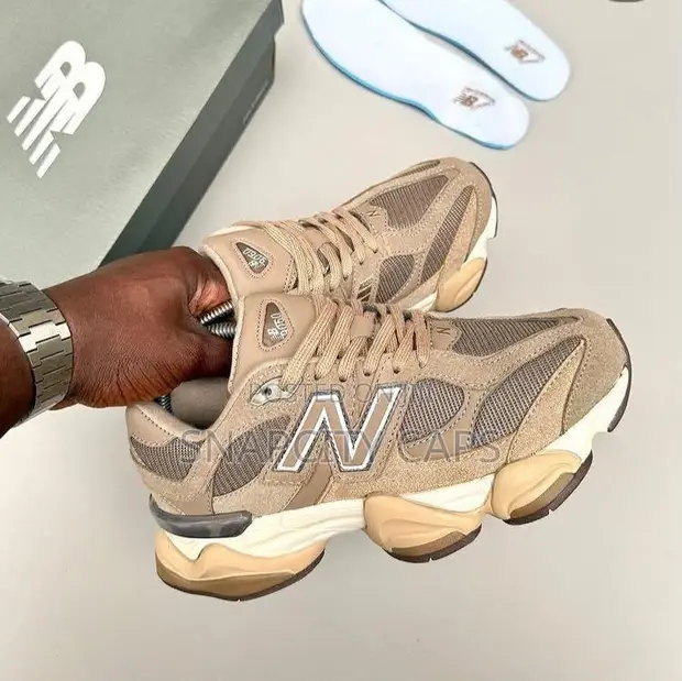 New Balance Sneakers - 1