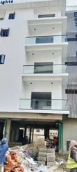 Babban Gidan Sauyi mai Dakuna 3 don Siyayya a Lekki Foreshore - 4