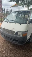 Toyota HiAce 1998 Fari - 1