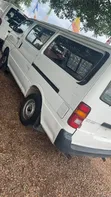 Toyota HiAce 1998 Fari - 3