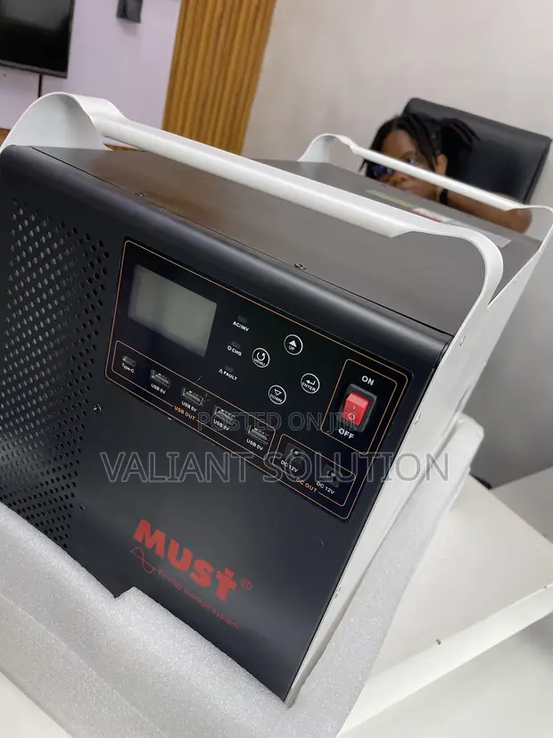 Must 3kVA/3kWh Solar Generator - 1