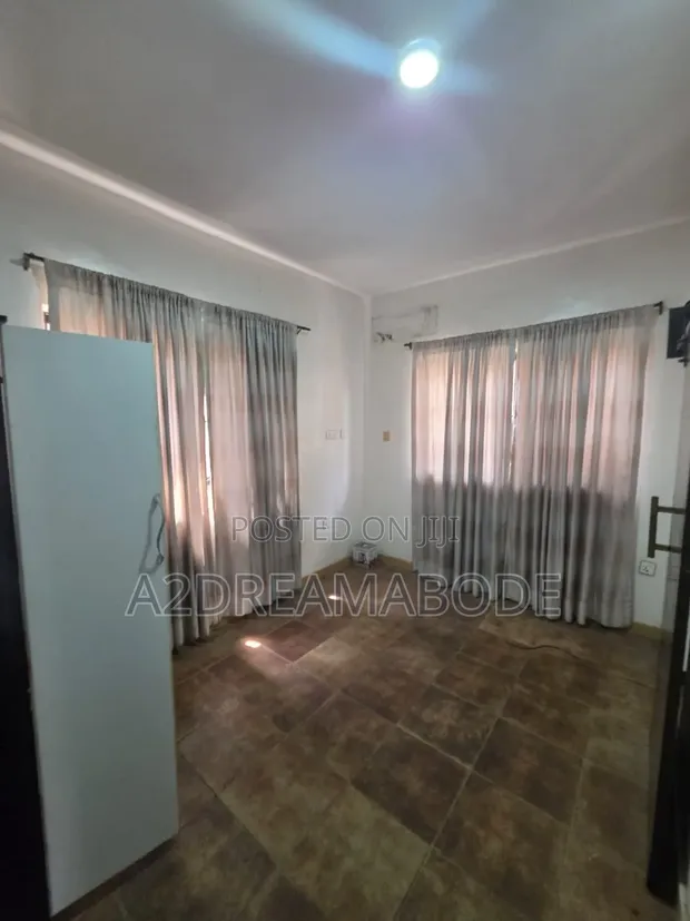 3 Bedroom Apartment for Rent in Omole Phase 2 - 1