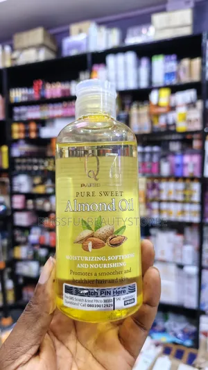 Q7 Paris Pure Sweet Almond Oil - 250ml