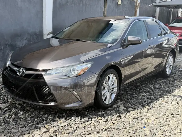 Toyota Camry SE Sedan 2015 - 1