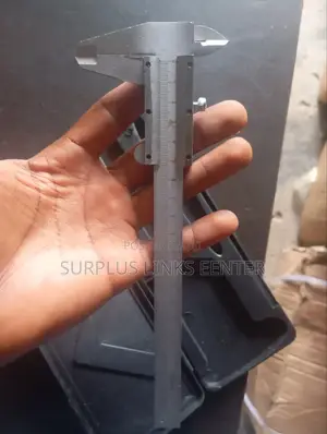 Vernier Caliper 0-150mm (6-inch)