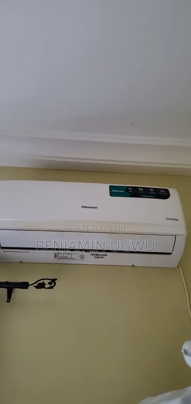 Hisense 1HP Inverter Air Conditioner - 1