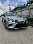 Toyota Camry XSE 2019 Launin Azurfa - 2