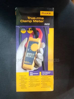 Fluke 323 True-RMS Clamp Meter