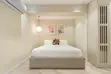 Wurin Zama Mai Mewadatar Bedroom 1 a Lekki Phase 1 - 3