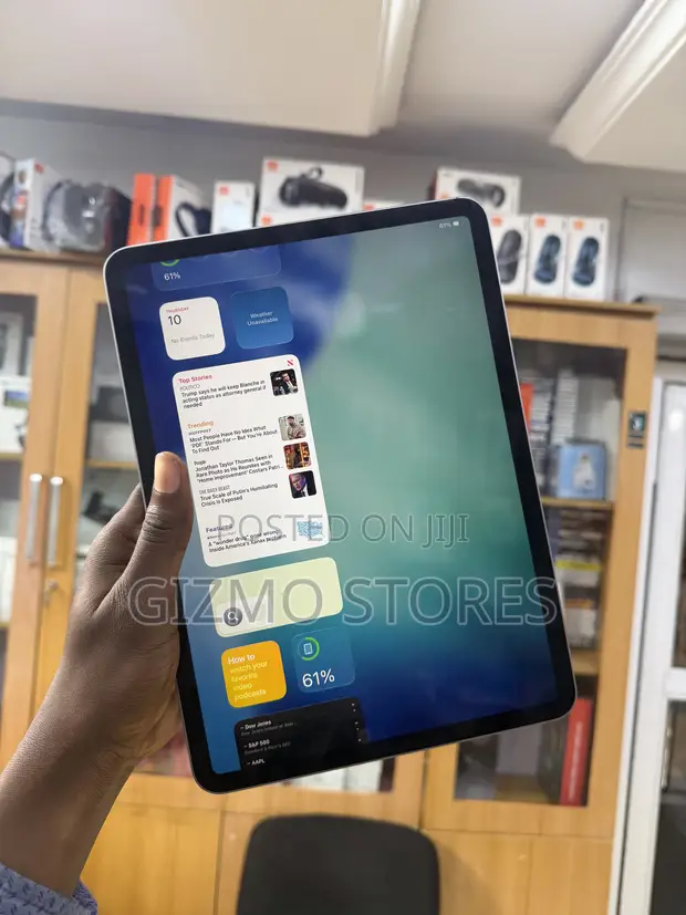 Apple iPad Pro 11" (2022) 128GB Silver - 1