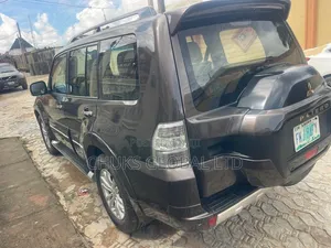 Mitsubishi Pajero 2019 Brown