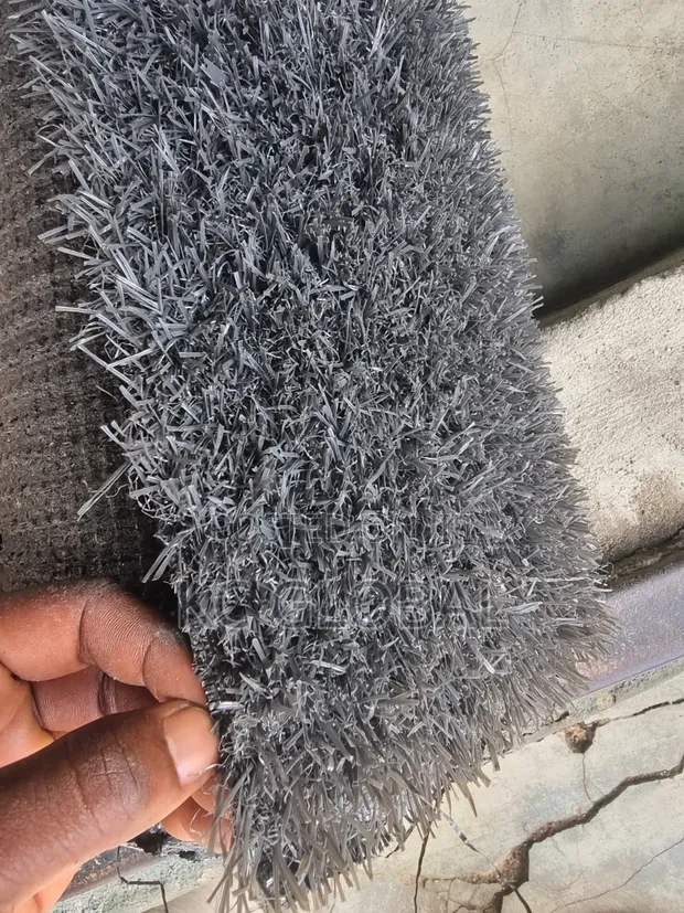 30mm Gray Artificial Grass - 1