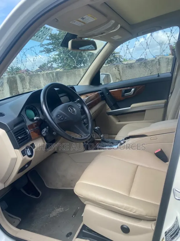 Mercedes-Benz GLK-Class 350 2011 Fari - 1