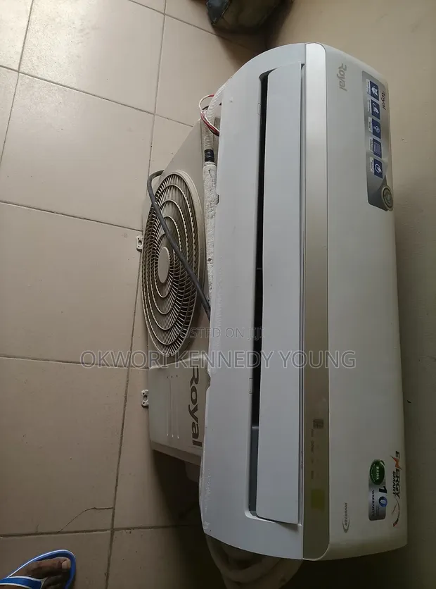 Royal Air Conditioner Inverter 1.5Hp - 1