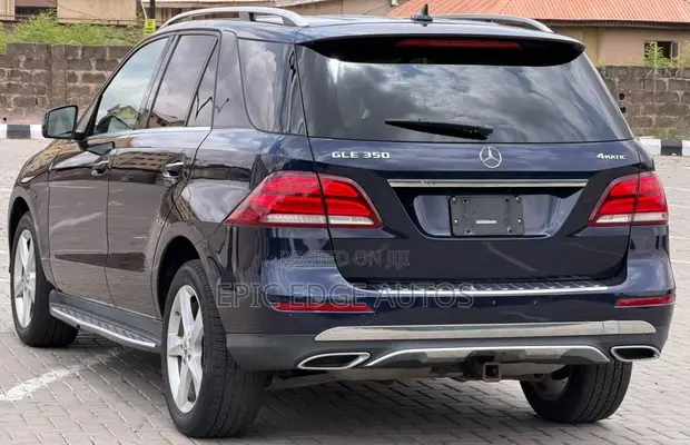 Mercedes-Benz GLE 350d 4MATIC 2017 Blue - 1