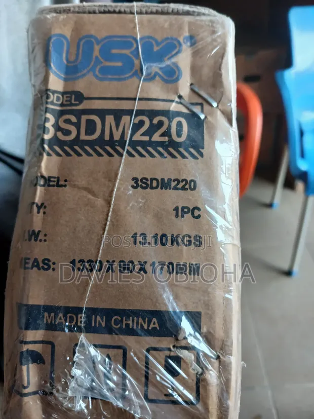 0.75hp USK Slim Submersible Pump - 3-Inch Inlet - 1