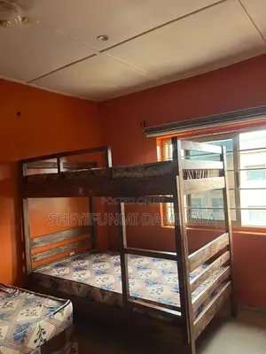 3.5 x 6ft Wooden Bunk Bed Frame - Brand New
