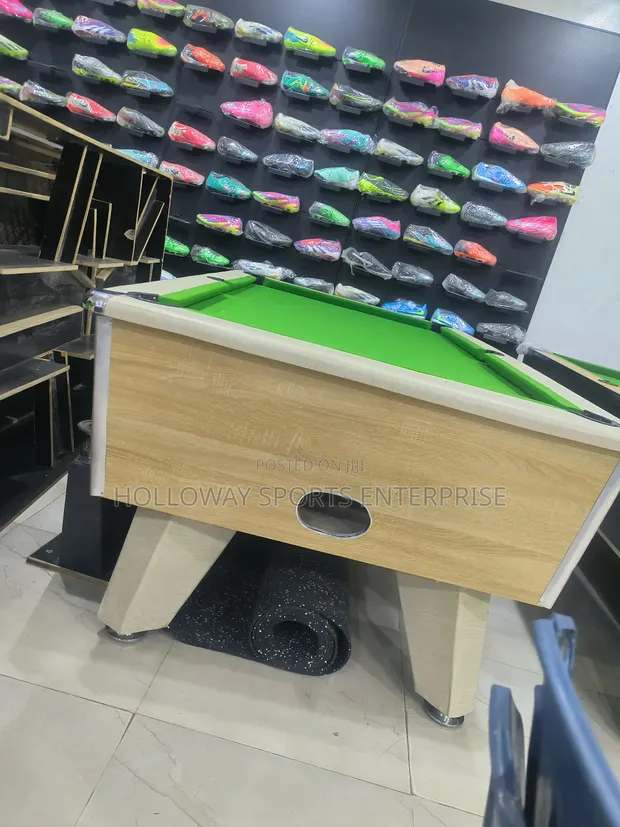 Kyakyawar Swissh Coin da Marble Snooker Board - 1
