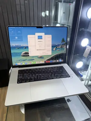 Apple MacBook Pro 2023 M2 Pro 16GB RAM 1TB SSD