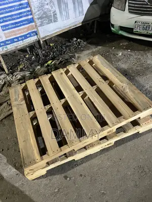 Brand New Wooden Shipping Pallets