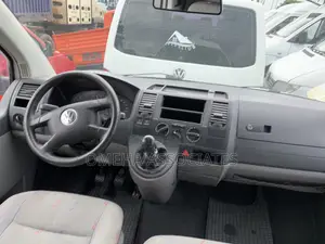 Volkswagen Transporter T5 2009 White