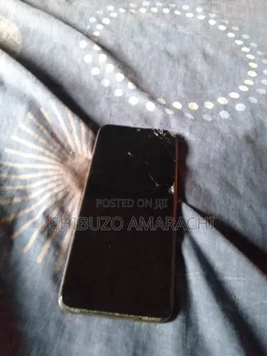Infinix Hot 10i