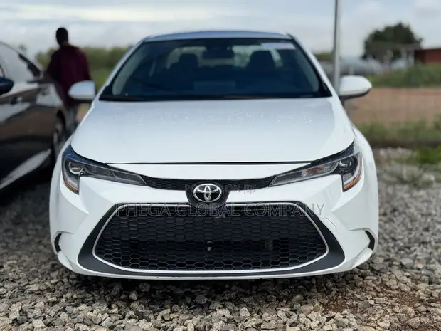 2019 Toyota Corolla LE 1.8L White - 1