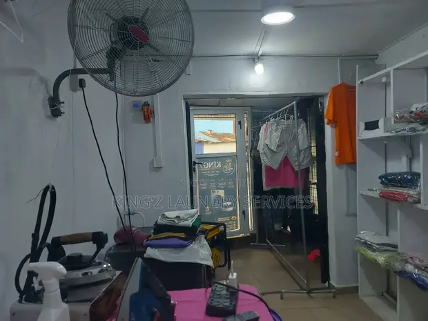 King'z Laundry Services - Ijeshatedo, Surulere - 1