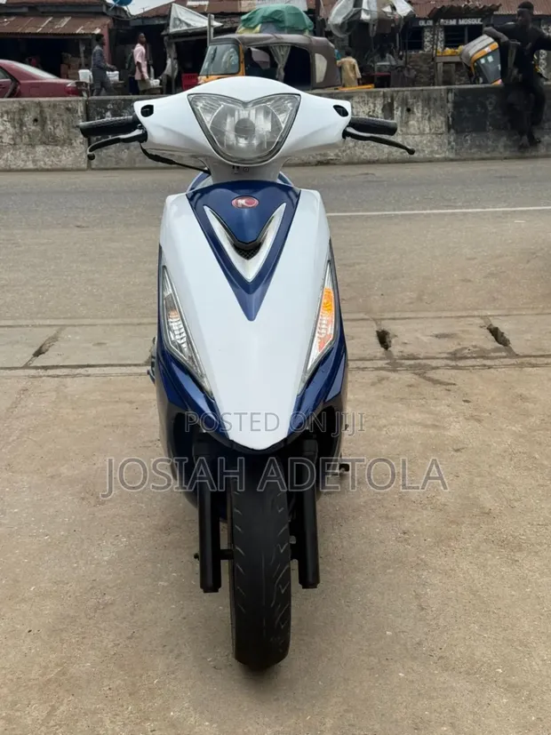 Kymco GP 125 Injector Scooter 2021 - 1