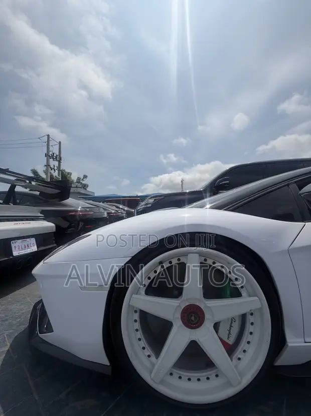 2019 Lamborghini Aventador S LP 740-4 - 1