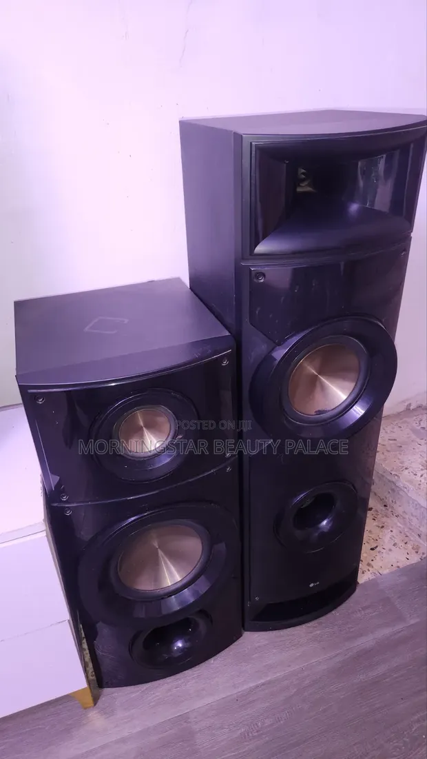 LG ARX8 1600W Home Theatre System - 1