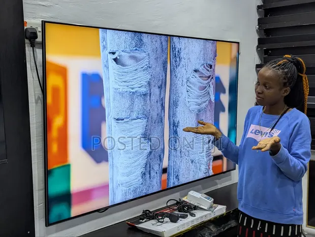 Samsung 65" Neo QLED QN90C 120Hz Smart TV (2023) - 1