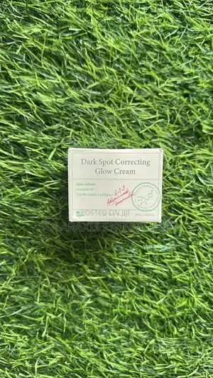 Face Facts Dark Spots Correcting Glow Cream