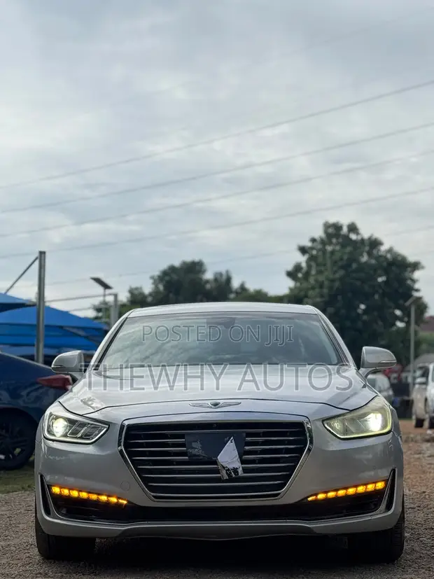 Hyundai Genesis G90 5.0 Ultimate 2017 - 1