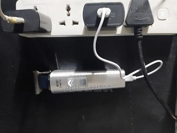 RDX XY-168 Rechargeable Hair Trimmer/Clipper Set - 1
