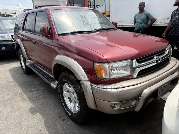 Toyota 4Runner Limited 4WD V6 2002 - Ja - 1