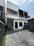 4 Bedroom Semi-Detached Duplex da BQ don Siyarwa a Ikota GRA - 2